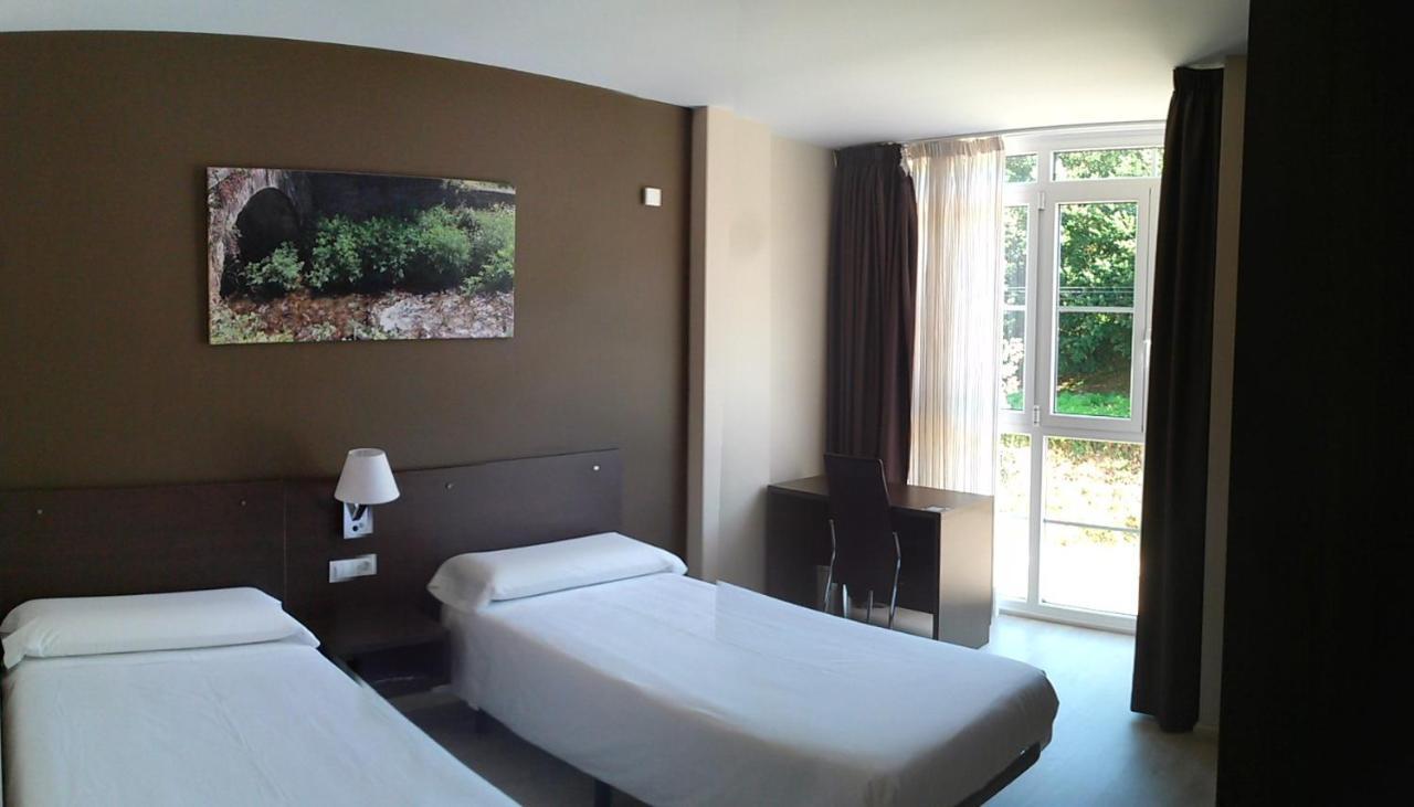 Pension-albergue Lemos 3*