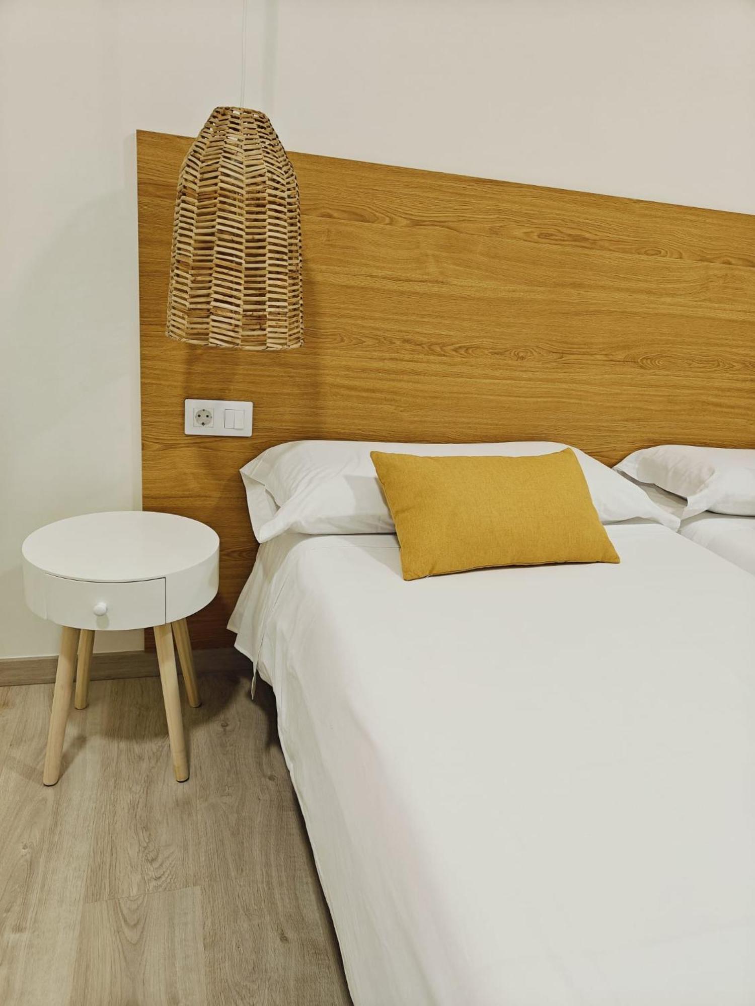 Pension-albergue Lemos Tríacastela