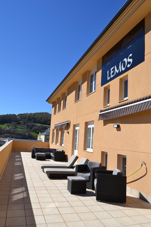 Pension-albergue Lemos Maison d'hôtes Tríacastela